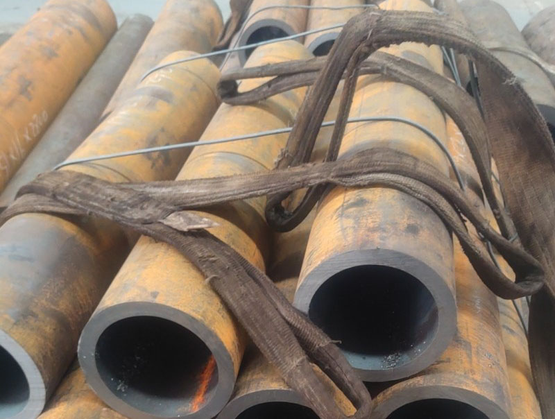 东城15CrMoG无缝钢管切割